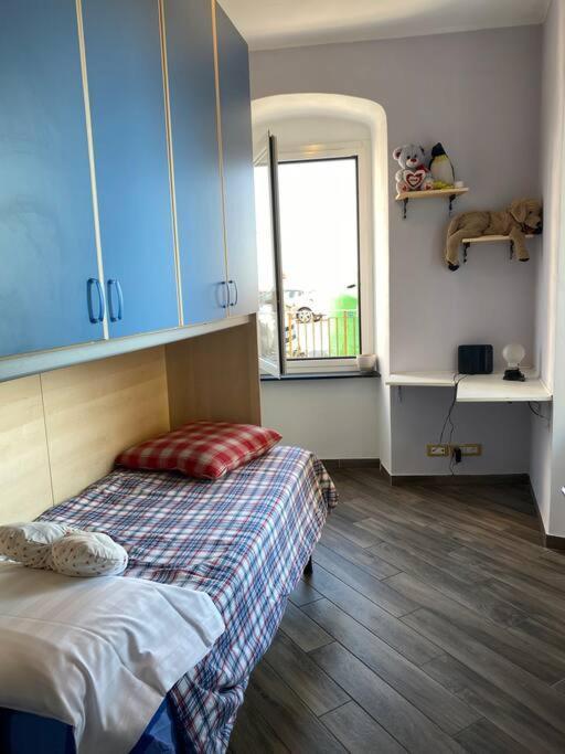 Unposto Dove La Luna Si Mostra Nuda Apartment Genoa Bagian luar foto
